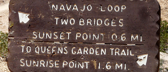 ブライスキャニオン国立公園　ナバホループトレイル看板